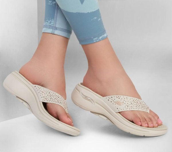 دمپایی زنانه اسکچرز مدل  SKECHERS 140228-NAT - تصویر 5